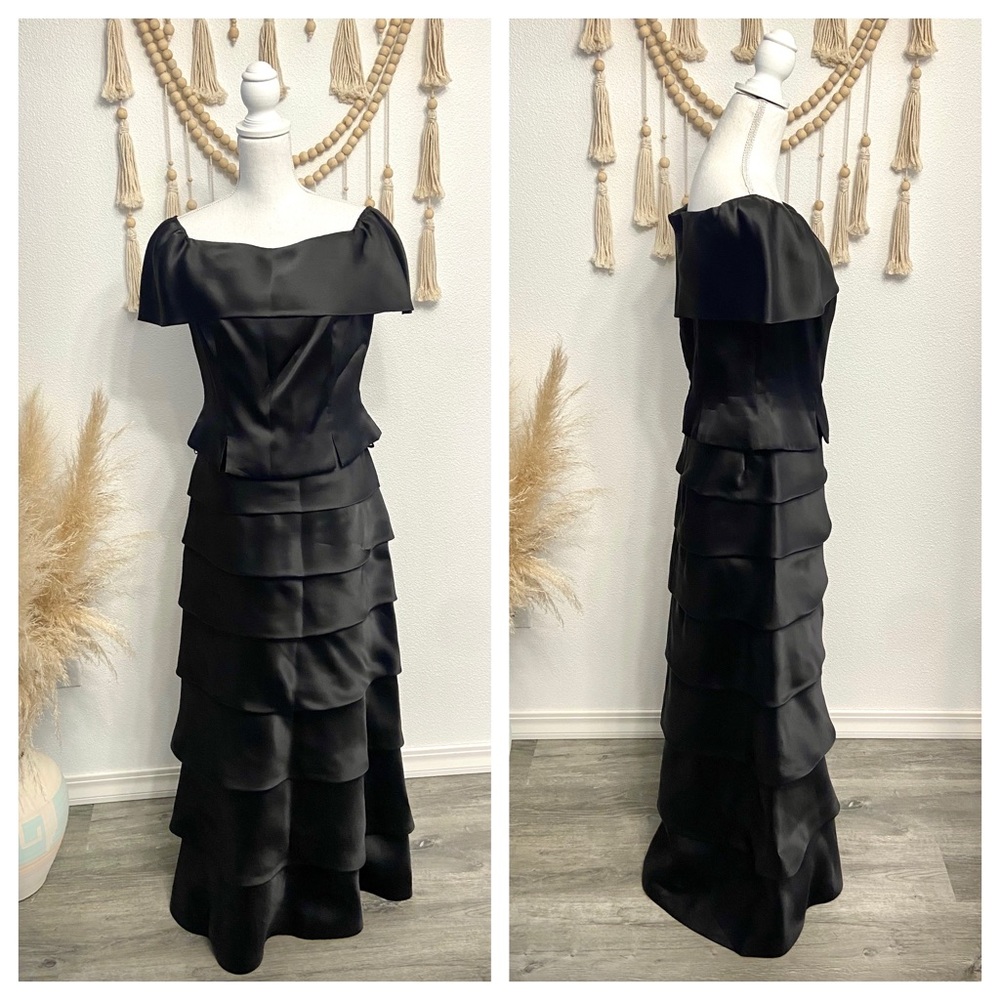 100% silk black dress top and skirt set a Chetta B black tie affair size 10